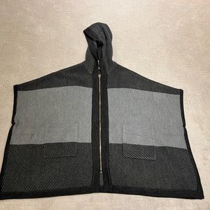 ANNE Klein Poncho Sweater Grey size M